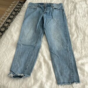 Levi’s light wash wedgie jeans with frayed hem